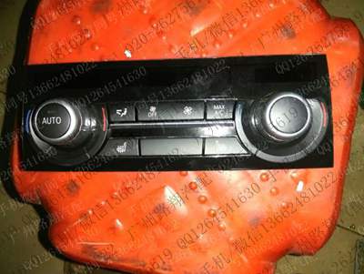 宝马GT528I空调控制面板